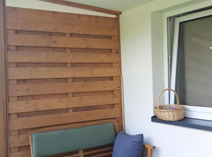 Nova * Debina (Ustka)